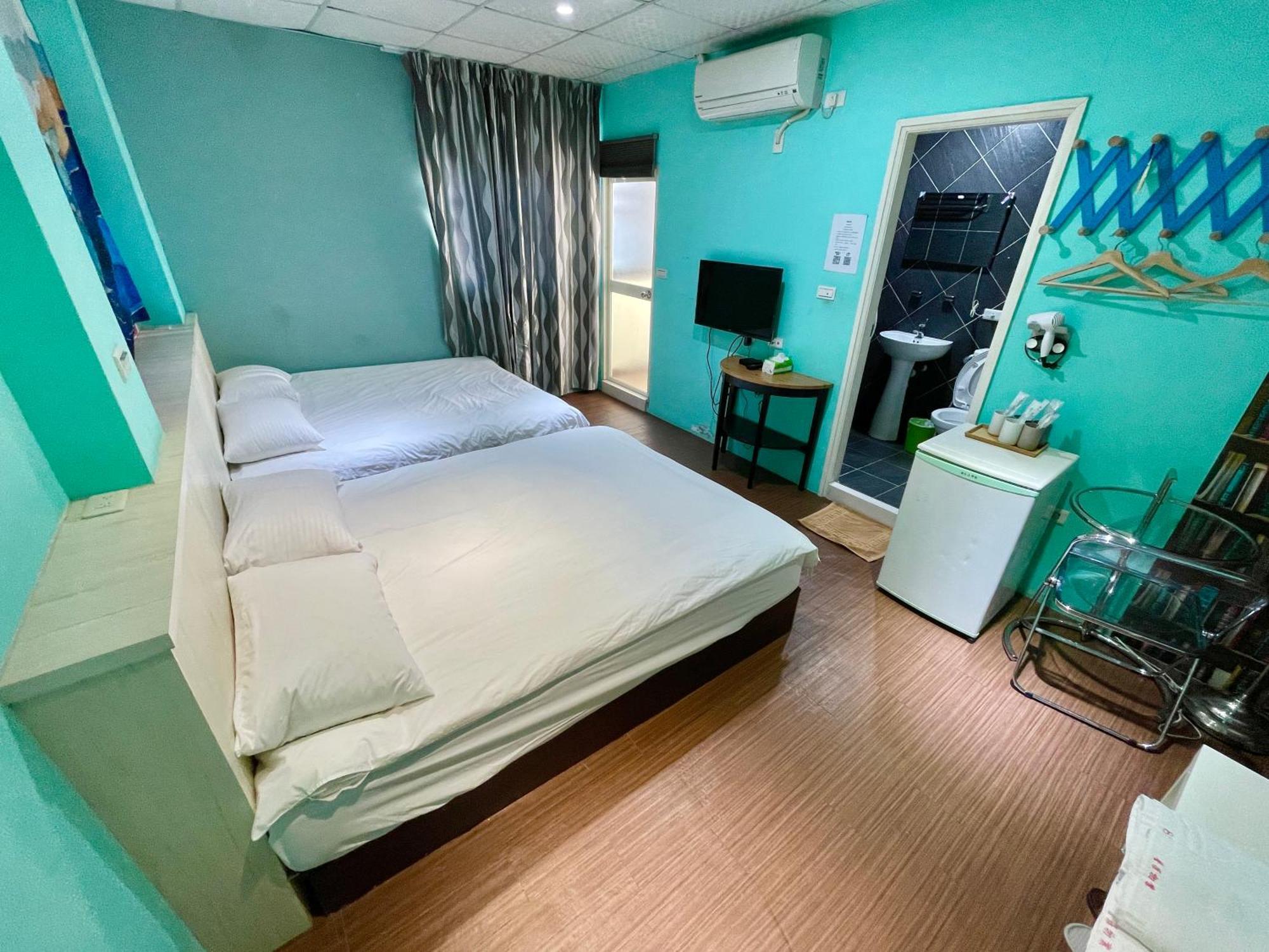 Hotel Fengchia Oslo à Taichung Extérieur photo
