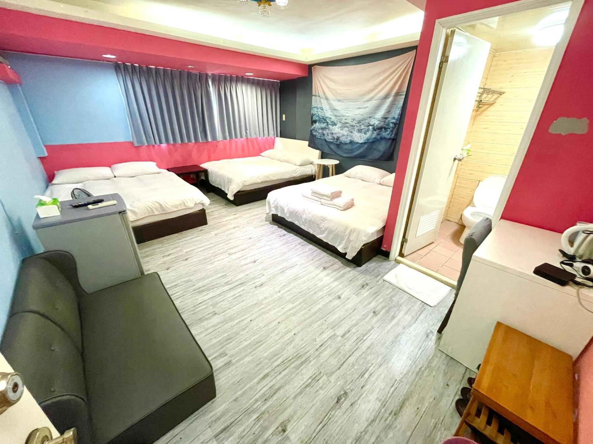 Hotel Fengchia Oslo à Taichung Extérieur photo